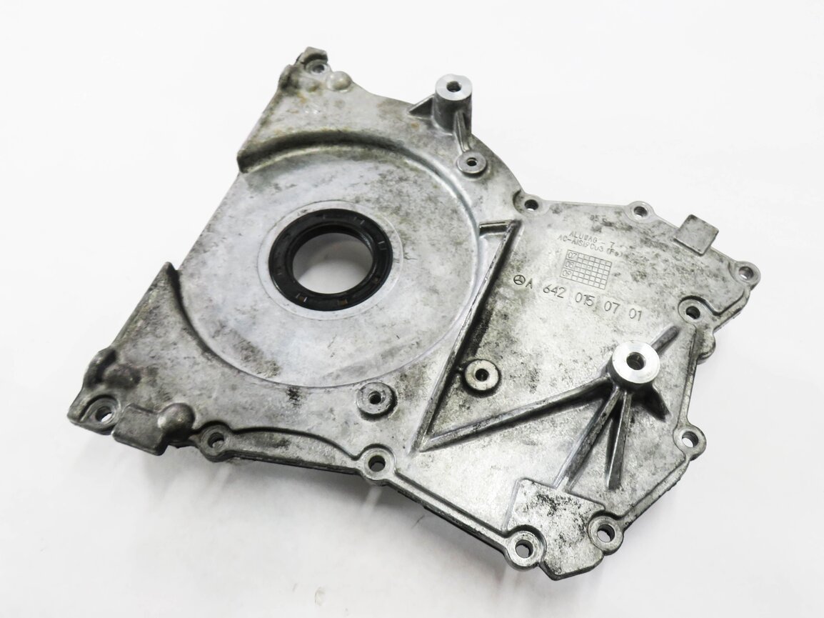 2007-2009 MERCEDES GL320 ML320 R320 (X164 W164) 3.0L OM642 DIESEL - TIMING COVER