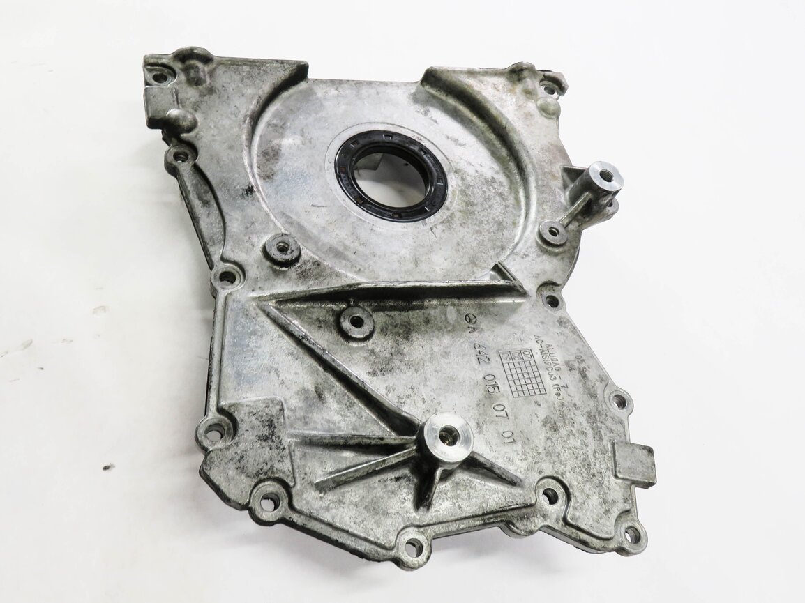 Thumbnail 3: 2007-2009 MERCEDES GL320 ML320 R320 (X164 W164) 3.0L OM642 DIESEL - TIMING COVER