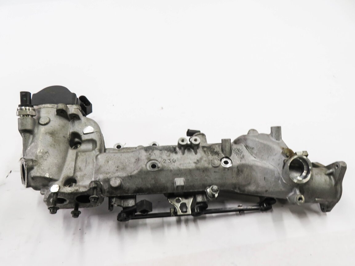 Thumbnail 2: 09-17 MERCEDES GL320 GL350 ML320 ML350 R350 3.0L DIESEL - LEFT INTAKE MANIFOLD