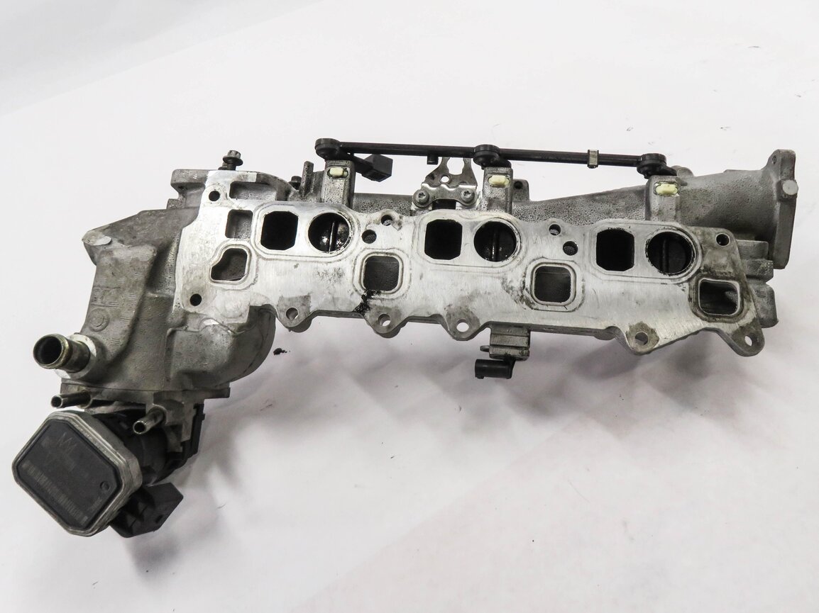 Thumbnail 7: 09-17 MERCEDES GL320 GL350 ML320 ML350 R350 3.0L DIESEL - LEFT INTAKE MANIFOLD