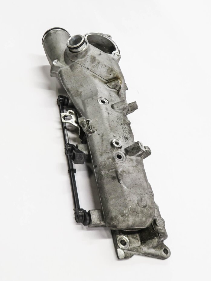 Thumbnail 4: 09-17 MERCEDES GL320 GL350 ML320 ML350 E350 3.0L DIESEL - RIGHT INTAKE MANIFOLD