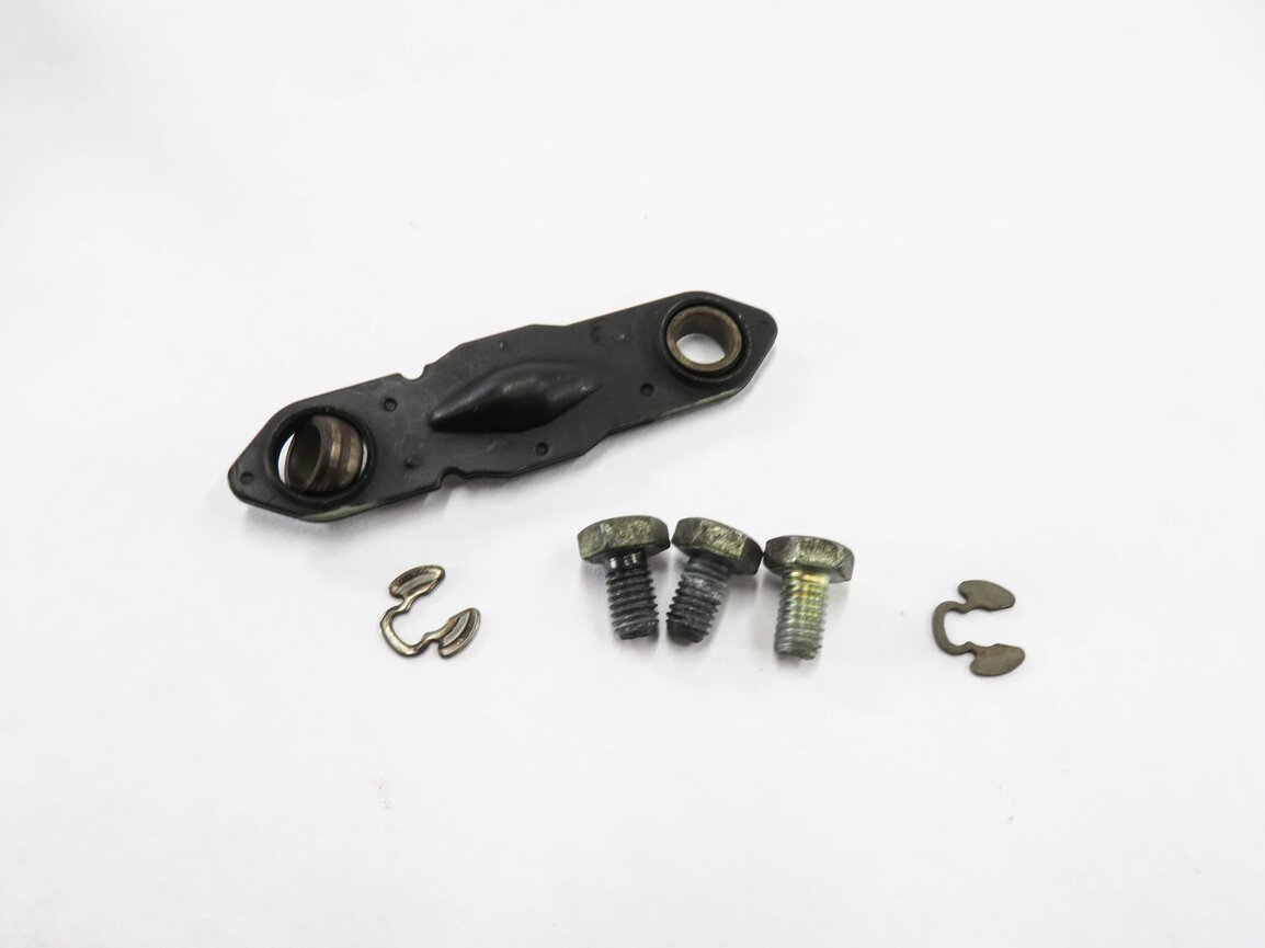 Thumbnail 3: 2009 MERCEDES GL320 (X164) 3.0L OM642 DIESEL ENGINE TURBOCHARGER ACTUATOR MOTOR