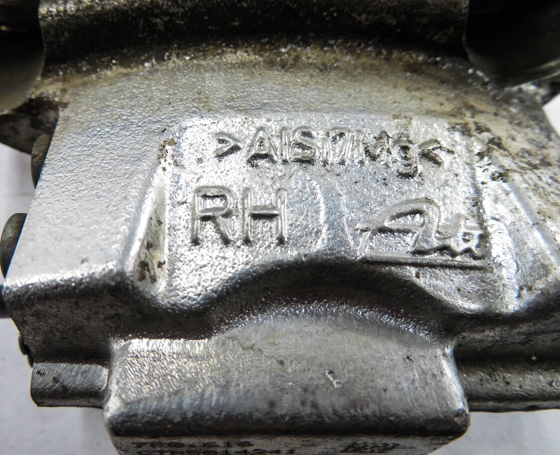 Thumbnail 5: 2016 PORSCHE CAYENNE (958) RIGHT PASSENGER REAR PARKING BRAKE ACTUATOR MOTOR