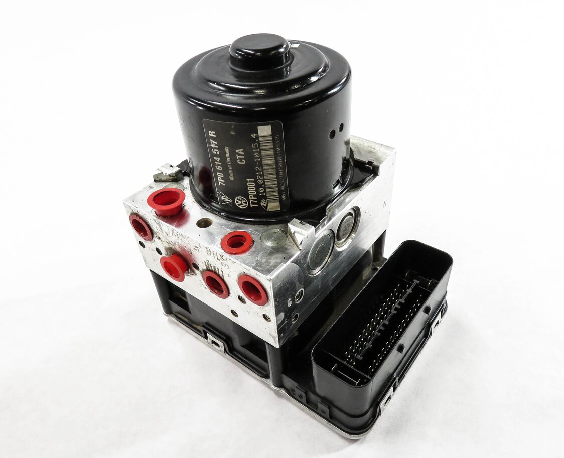 2015-2018 PORSCHE CAYENNE (958) ABS ANTI LOCK BRAKE PUMP w/ MODULE