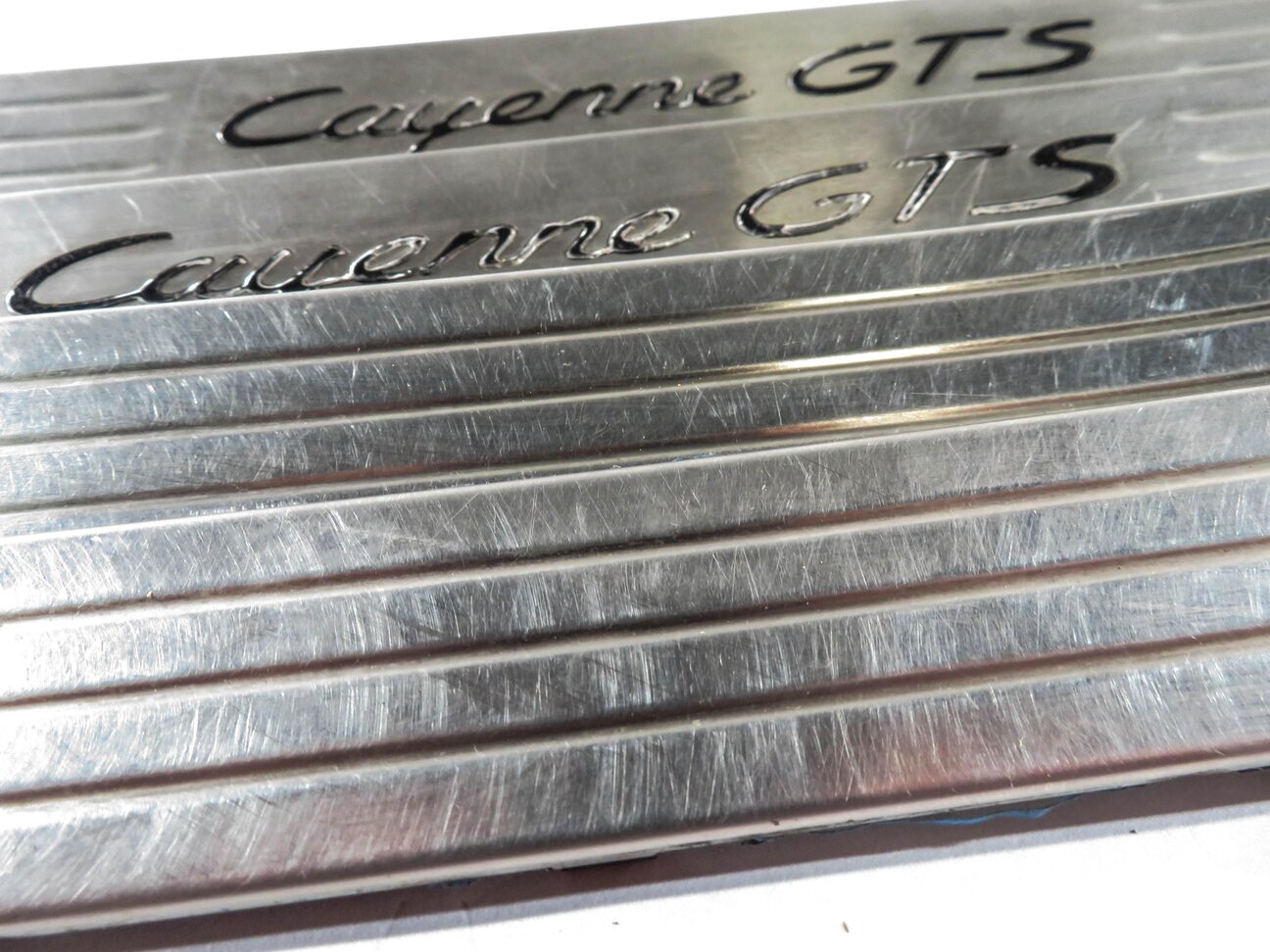 Thumbnail 5: 2016 PORSCHE CAYENNE GTS (958) FRONT & REAR DOOR SILL SCUFF PANEL TRIM SET