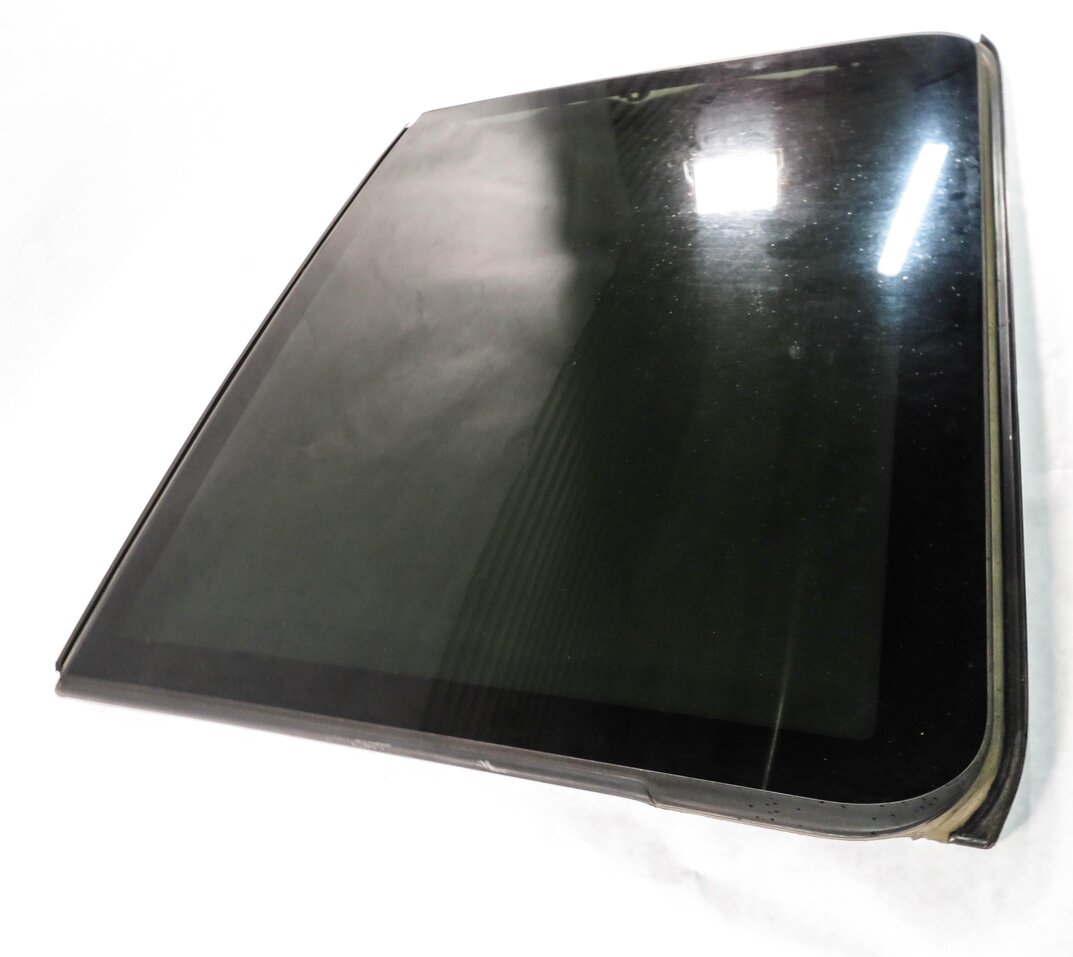 Thumbnail 4: 2011-2018 PORSCHE CAYENNE (958) REAR - PANORAMIC SUNROOF SUN ROOF GLASS WINDOW