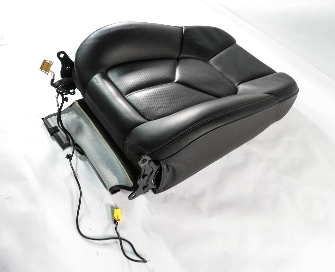 Thumbnail 2: 2016 PORSCHE CAYENNE (958) PASSENGER - UPPER TOP HEATED SEAT CUSHION (BLACK)