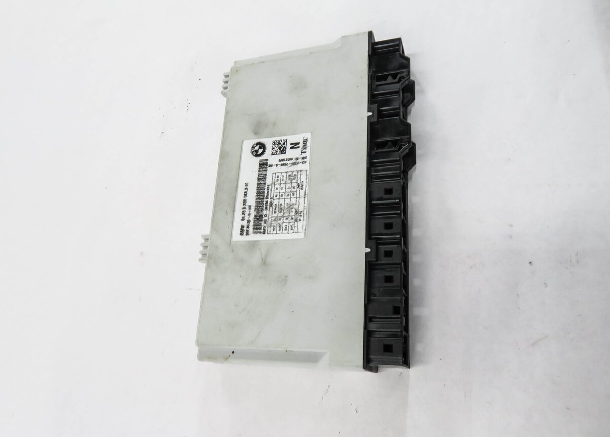 Thumbnail 3: 2014 BMW 428i (F32) LEFT FRONT DRIVER SEAT CONTROL MODULE