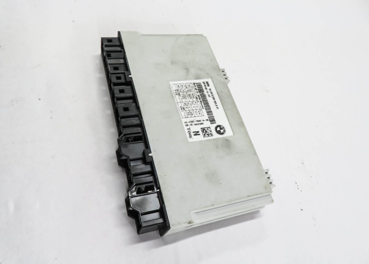 Thumbnail 4: 2014 BMW 428i (F32) LEFT FRONT DRIVER SEAT CONTROL MODULE