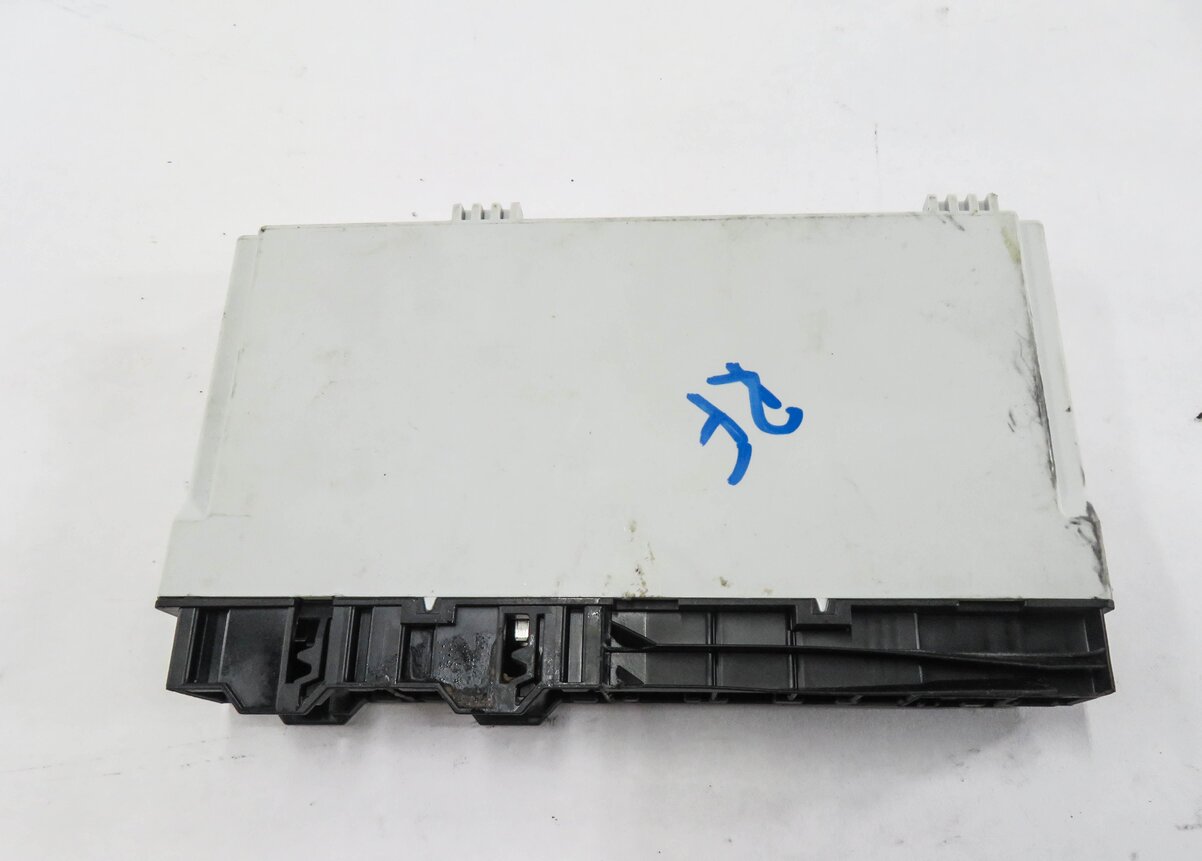 Thumbnail 5: 2014 BMW 428i (F32) RIGHT FRONT PASSENGER SEAT CONTROL MODULE