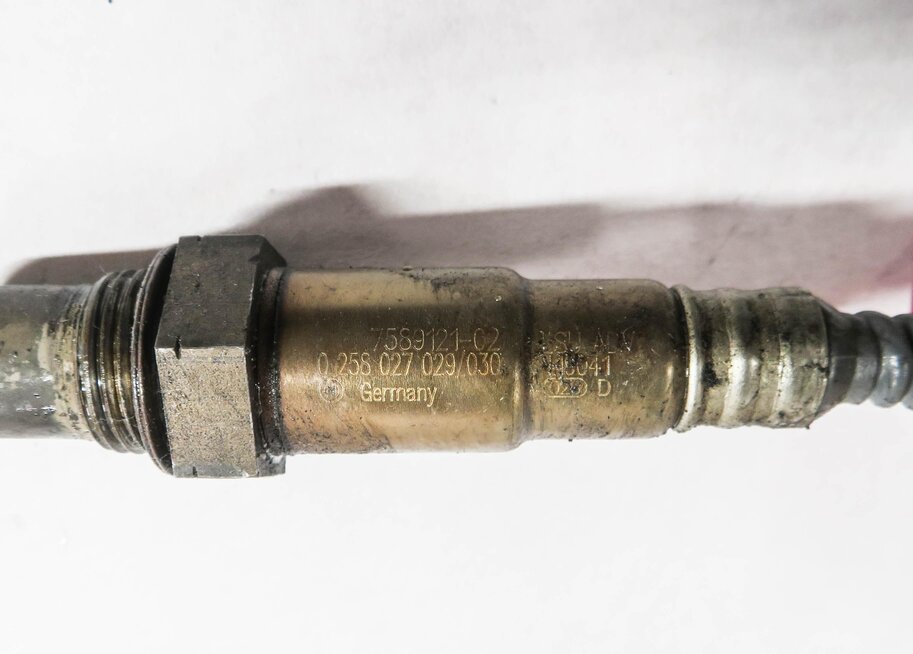 Thumbnail 6: 2014 BMW 428i (F32) 2.0L - PRE / POST CAT O2 OXYGEN LAMBDA PROBE SENSOR SET