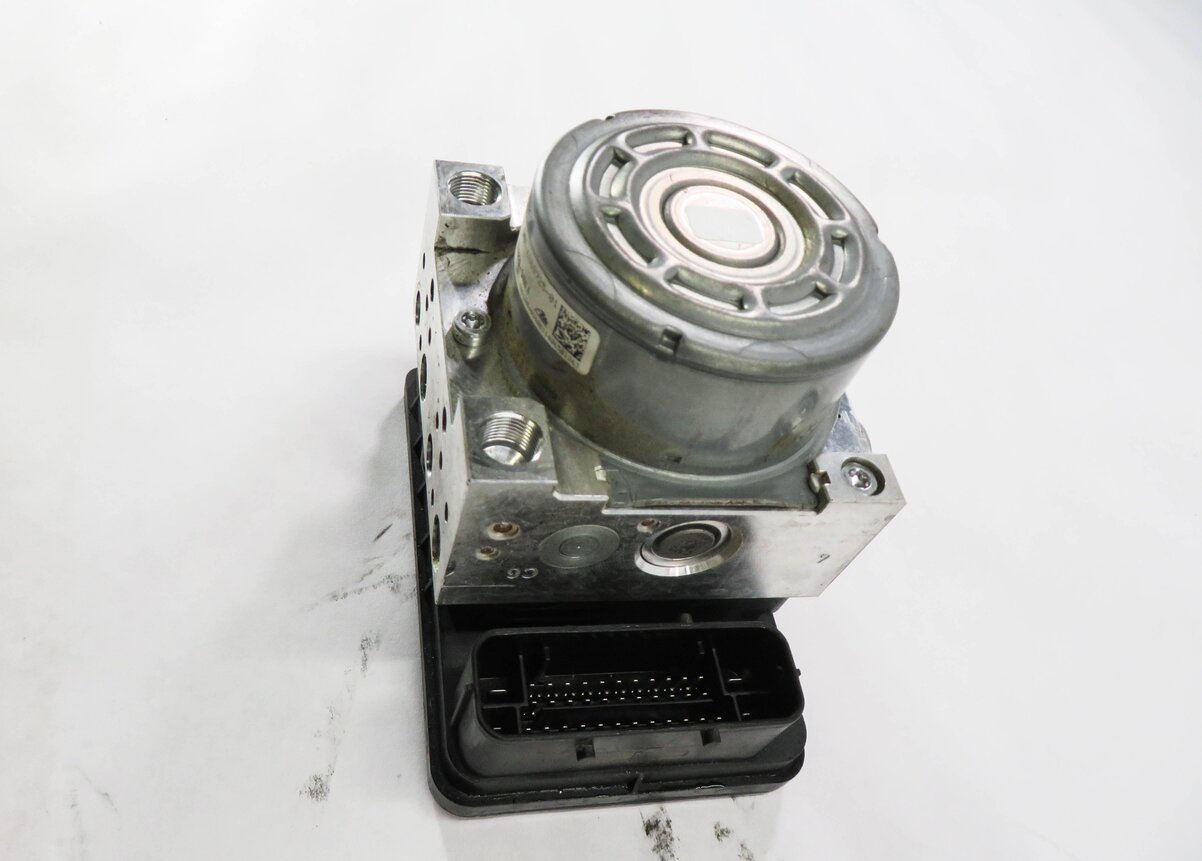 Thumbnail 3: 14-19 BMW 328i 330i 335i 340i 428i 435i (F30 F31 F32) ABS ANTI LOCK BRAKE PUMP