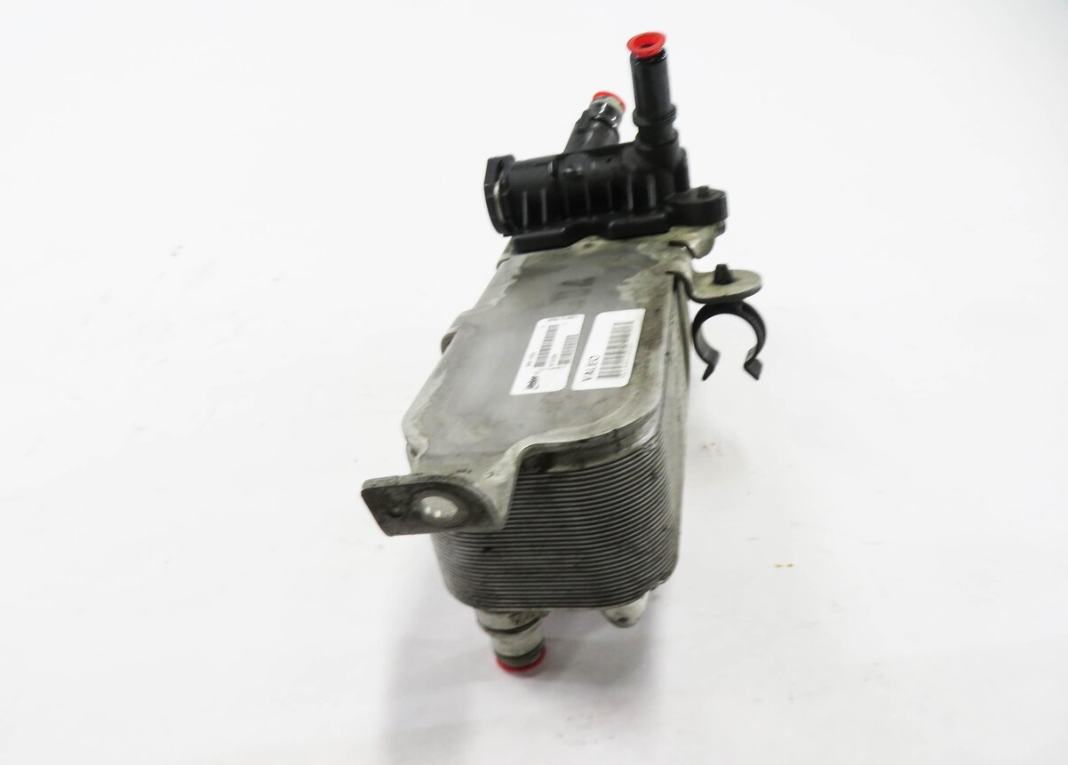 Thumbnail 4: 12-18 BMW 228i 235i 328i 335i 428i 435i - 2.0L / 3.0L TRANSMISSION OIL COOLER