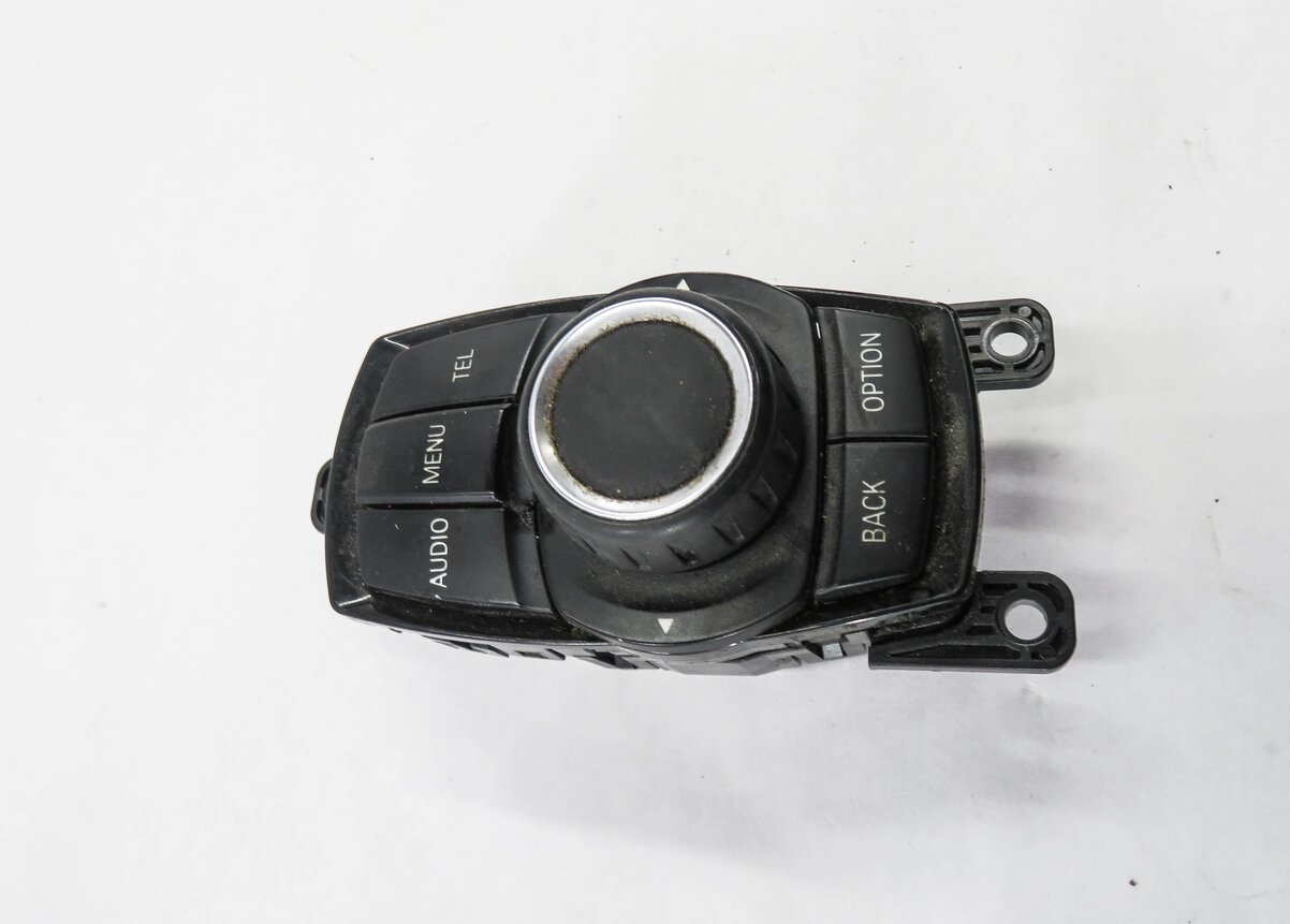 Thumbnail 3: 2013-2020 BMW 228i 230i 328i 330i 335i 428i 430i 435i M3 - iDRIVE CONTROL SWITCH