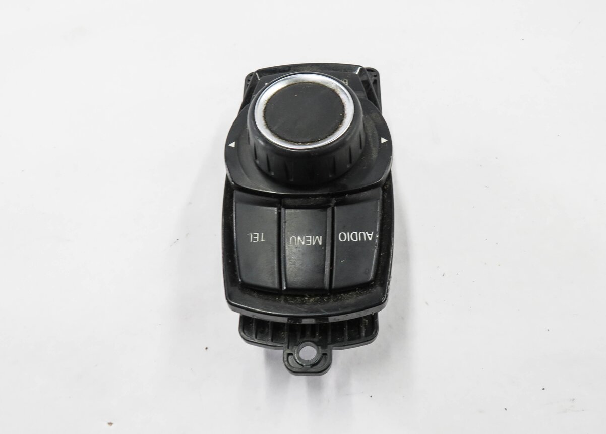 Thumbnail 5: 2013-2020 BMW 228i 230i 328i 330i 335i 428i 430i 435i M3 - iDRIVE CONTROL SWITCH