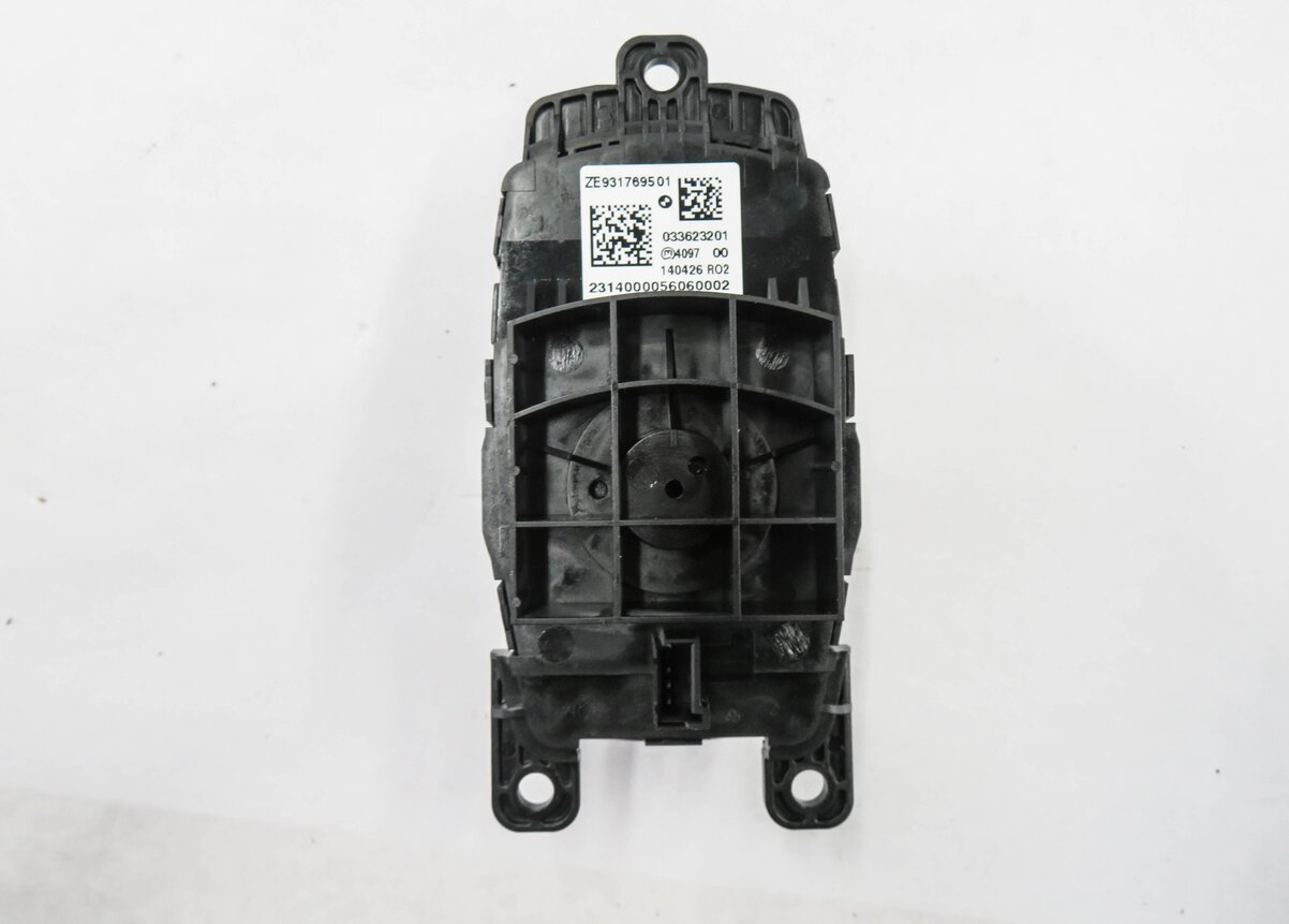 Thumbnail 6: 2013-2020 BMW 228i 230i 328i 330i 335i 428i 430i 435i M3 - iDRIVE CONTROL SWITCH