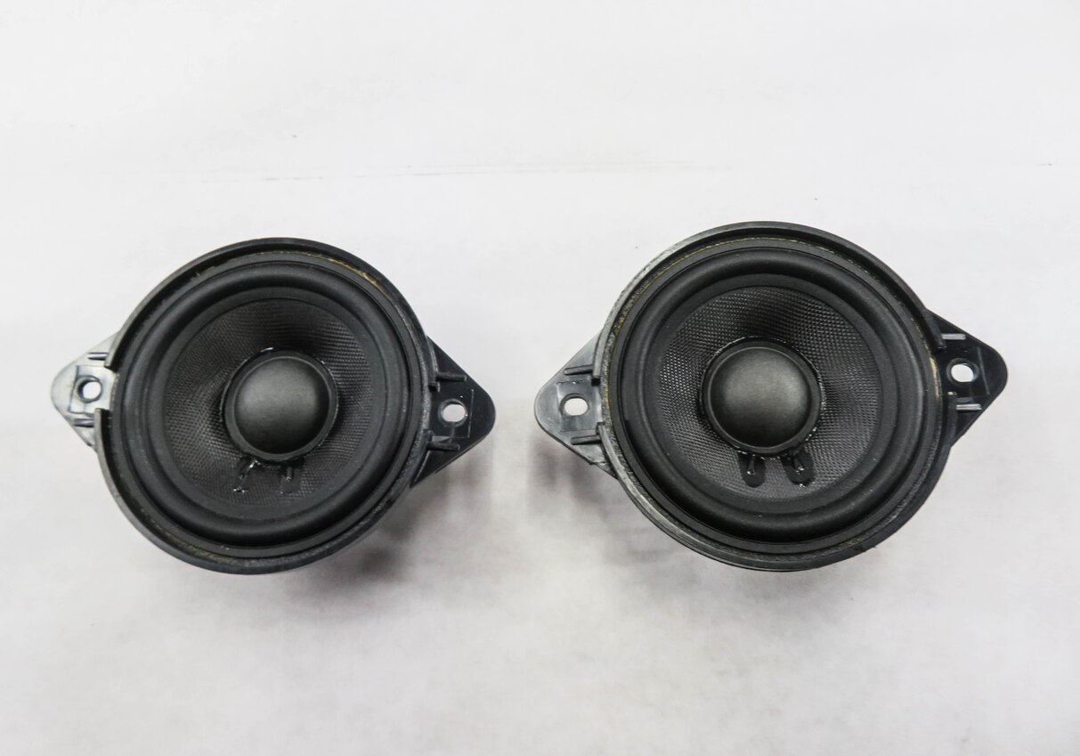 Thumbnail 5: 2012 AUDI Q5 (B8 8R) RADIO STEREO BANG & OLUFSEN - SUBWOOFER TWEETER SPEAKER SET