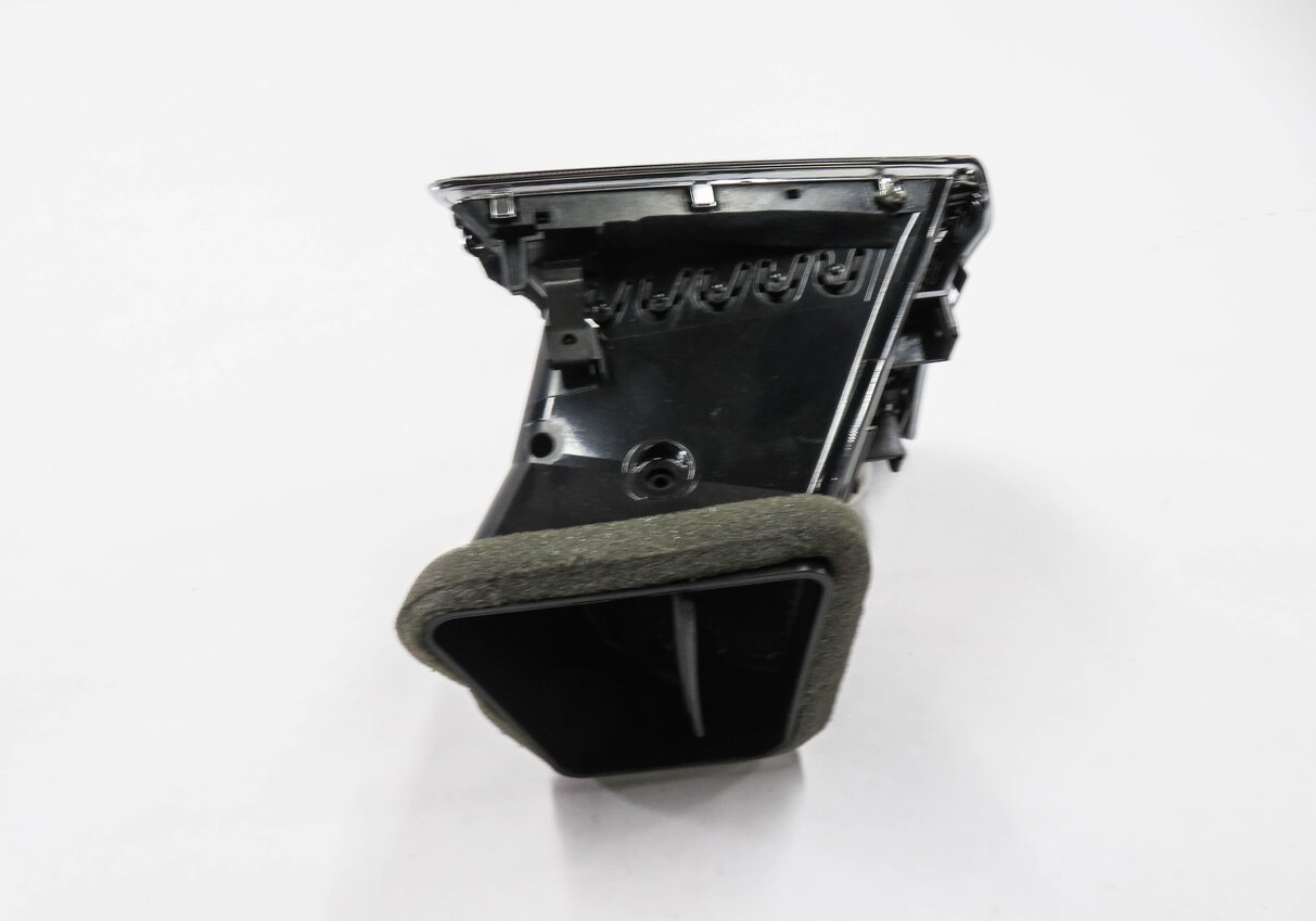 Thumbnail 5: 2012 AUDI Q5 (B8 8R) LEFT FRONT DRIVER DASH HEATER A/C AIR VENT
