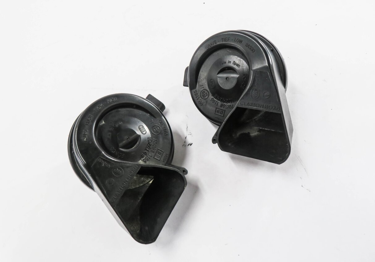 08-17 AUDI A4 A5 S4 S5 Q5 (B8 8K 8R 8T) HIGH & LOW TONE NOTE SAFETY HORN SET