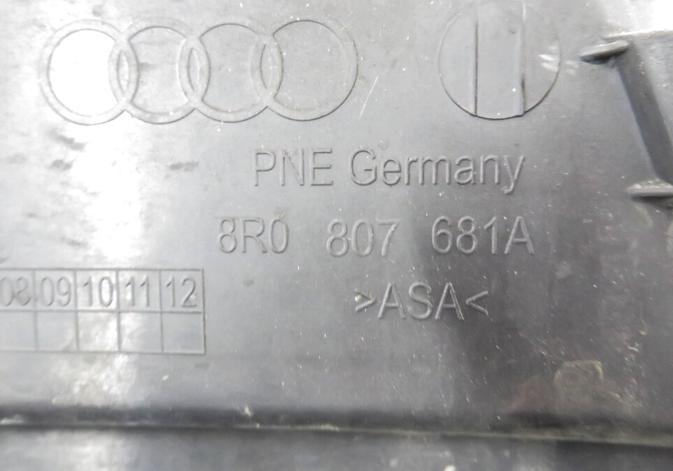 Thumbnail 6: 2009-2012 AUDI Q5 (B8 8R) LEFT FRONT DRIVER FOGLIGHT GRILLE TRIM