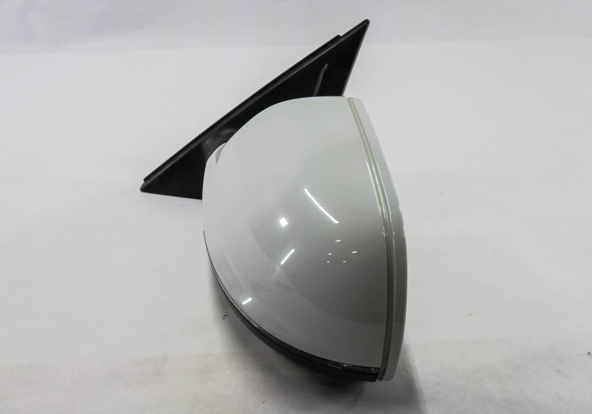 Thumbnail 3: 09-14 AUDI Q5 (8R) LEFT P-FOLD HEAT AUTODIM MEMORY DOOR MIRROR w/ LIGHT (WHITE)