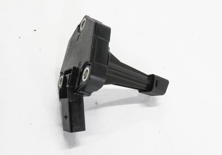 Thumbnail 1: 2012 AUDI Q5 (B8 8R) 2.0L CAEB TURBO ENGINE - MOTOR OIL FLUID PAN LEVEL SENSOR
