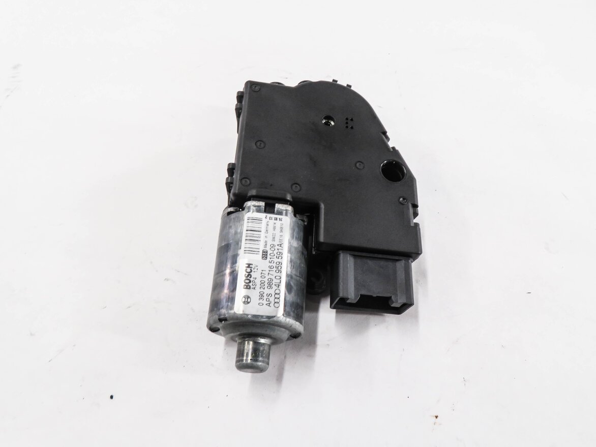 Thumbnail 2: 2007-2014 AUDI Q7 (4L) PANORAMIC SUNROOF MOTOR SUN ROOF MOTOR / SUNSHADE MOTOR