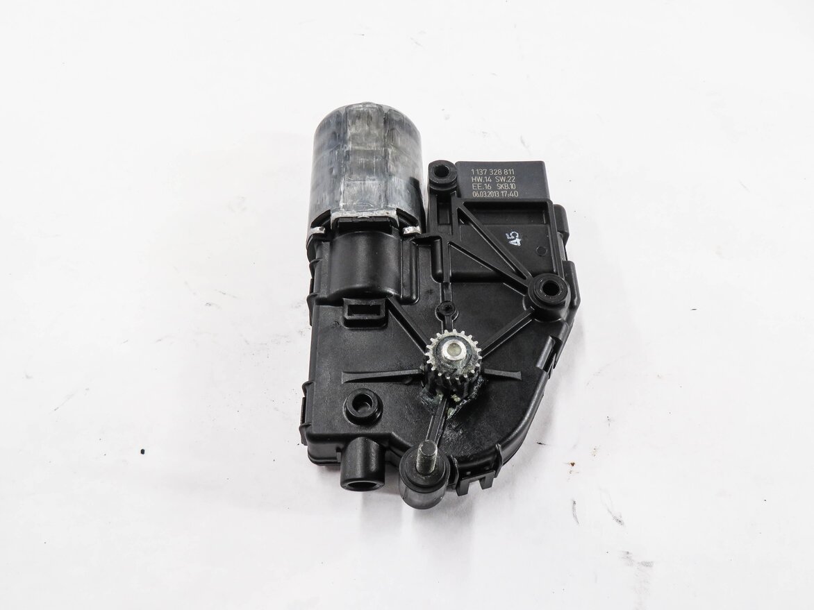 Thumbnail 5: 2007-2014 AUDI Q7 (4L) PANORAMIC SUNROOF MOTOR SUN ROOF MOTOR / SUNSHADE MOTOR