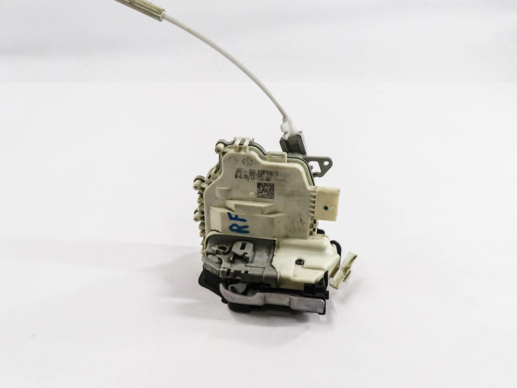 Thumbnail 2: 2010-2019 AUDI / PORSCHE A4 S4 A5 S5 A6 Q3 Q5 Q7 TT 911 - RIGHT FRONT DOOR LATCH