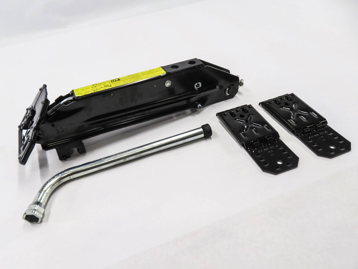 2013-2015 AUDI Q7 (4L) EMERGENCY SPARE TIRE CAR LIFT JACK LUG WRENCH TOOL KIT