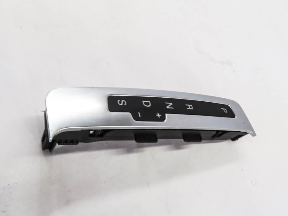 Thumbnail 4: 2013 AUDI Q7 (4L) TRANSMISSION GEAR SHIFTER SHIFT INDICATOR TRIM