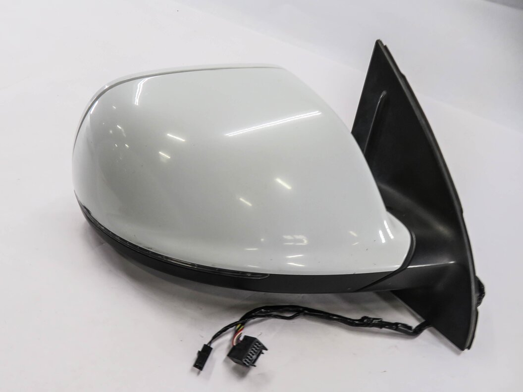 Thumbnail 6: 2013-2015 AUDI Q7 (4L) RIGHT PASSENGER P-FOLD BLIND SPOT DOOR MIRROR (WHITE 2Y)