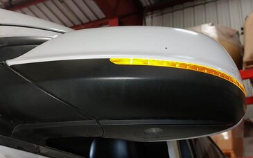 Thumbnail 2: 2013-2015 AUDI Q7 (4L) LEFT DRIVER P-FOLD BLIND SPOT DOOR MIRROR (WHITE 2Y)