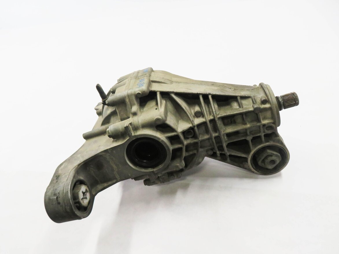 Thumbnail 5: 11-15 VW TOUAREG / AUDI Q7 (4L) 3.0L / 3.6L - REAR DIFFERENTIAL CARRIER (MEY)