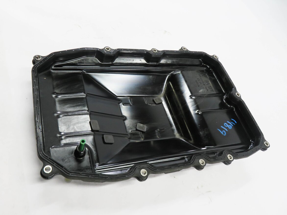 Thumbnail 4: 2011-2017 VW / AUDI Q7 (4L) TOUAREG - 3.0L / 3.6L ENGINE TRANSMISSION OIL PAN