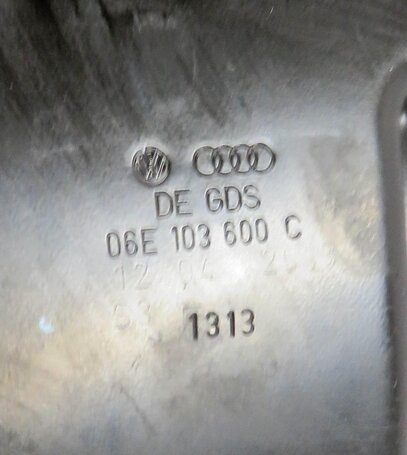 Thumbnail 8: 2013 AUDI Q7 (4L) 3.0L CTWA SUPERCHARGED ENGINE - UPPER & LOWER OIL PAN ASSEMBLY