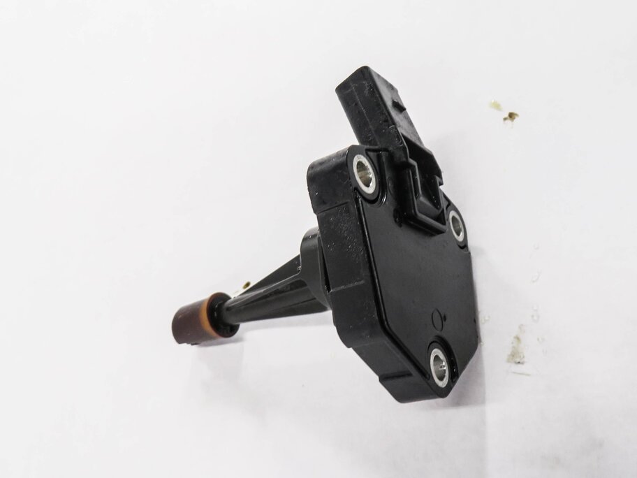 Thumbnail 3: 2013 AUDI Q7 (4L) 3.0L CTWA SUPERCHARGED ENGINE - OIL LEVEL SENSOR SENDER