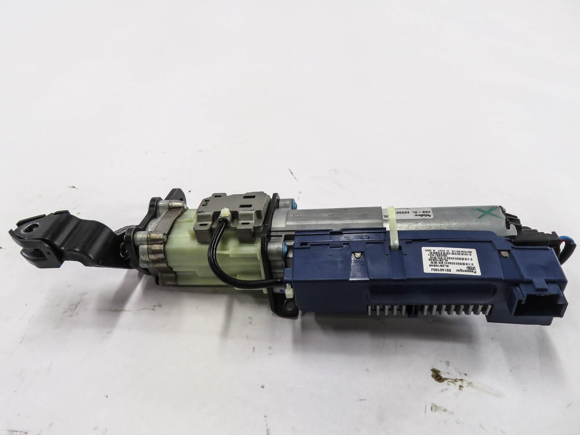 Thumbnail 5: 2011 AUDI Q7 (4L) RIGHT PASSENGER REAR TRUNK LIFT LIFTGATE ASSIST MOTOR