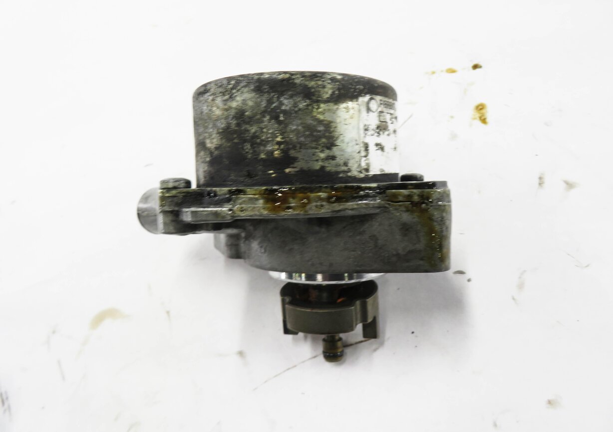 Thumbnail 7: 2010-2019 RANGE ROVER SPORT LR4 JAGUAR XE XF XK - 3.0L / 5.0L BRAKE VACUUM PUMP