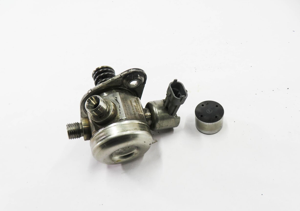 Thumbnail 2: 10-17 LR4 RANGE ROVER SPORT (L322 L320 L405 L494) 3.0L 5.0L MECHANICAL FUEL PUMP
