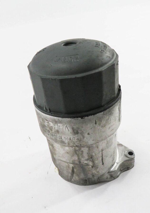 Thumbnail 5: 2012 RANGE ROVER SPORT (L320) 5.0L AJ133 V8 ENGINE - OIL FILTER HOUSING