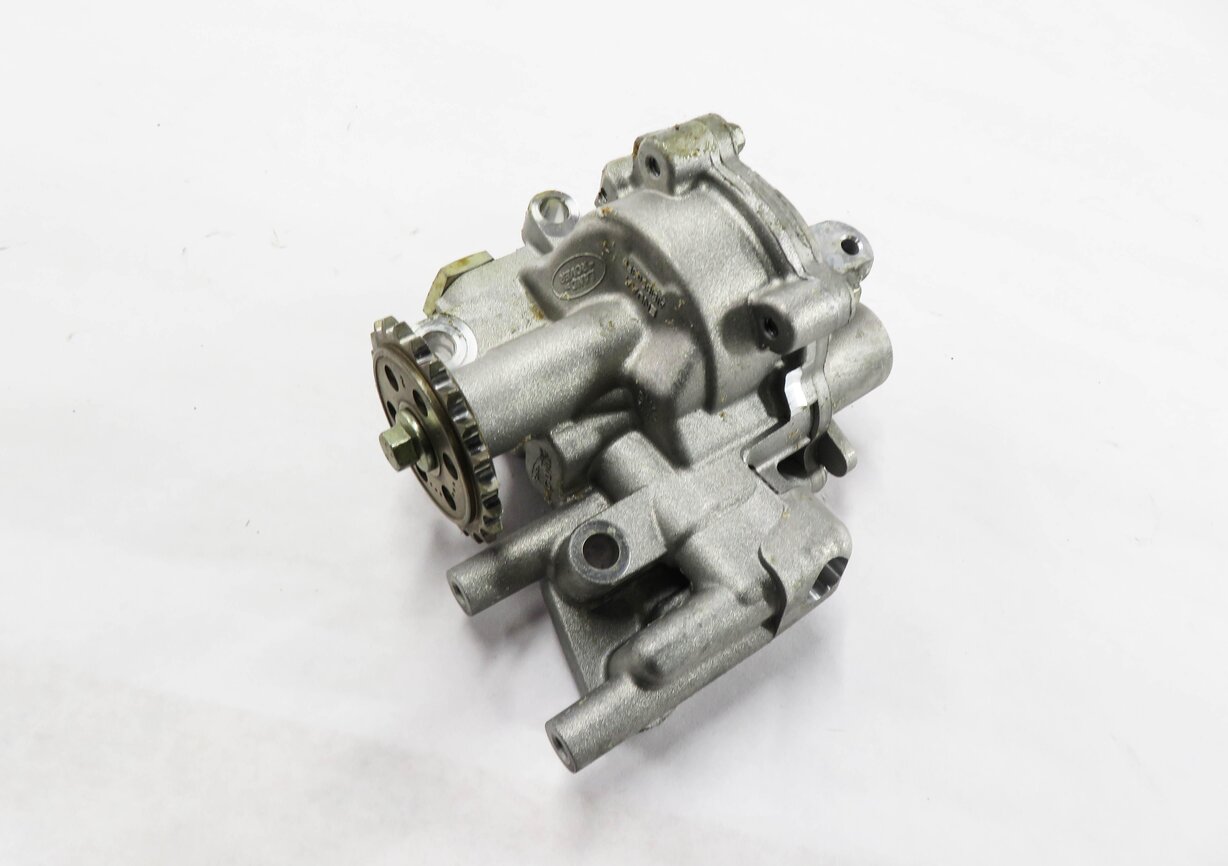 Thumbnail 1: 2012 RANGE ROVER SPORT (L320) 5.0L AJ133 V8 ENGINE - OIL PUMP