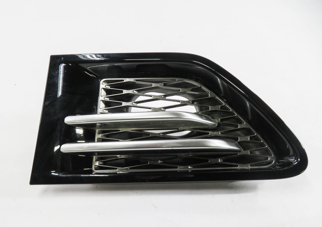 Thumbnail 5: 2012 RANGE ROVER SPORT (L320) LEFT FRONT DRIVER FENDER GRILLE TRIM
