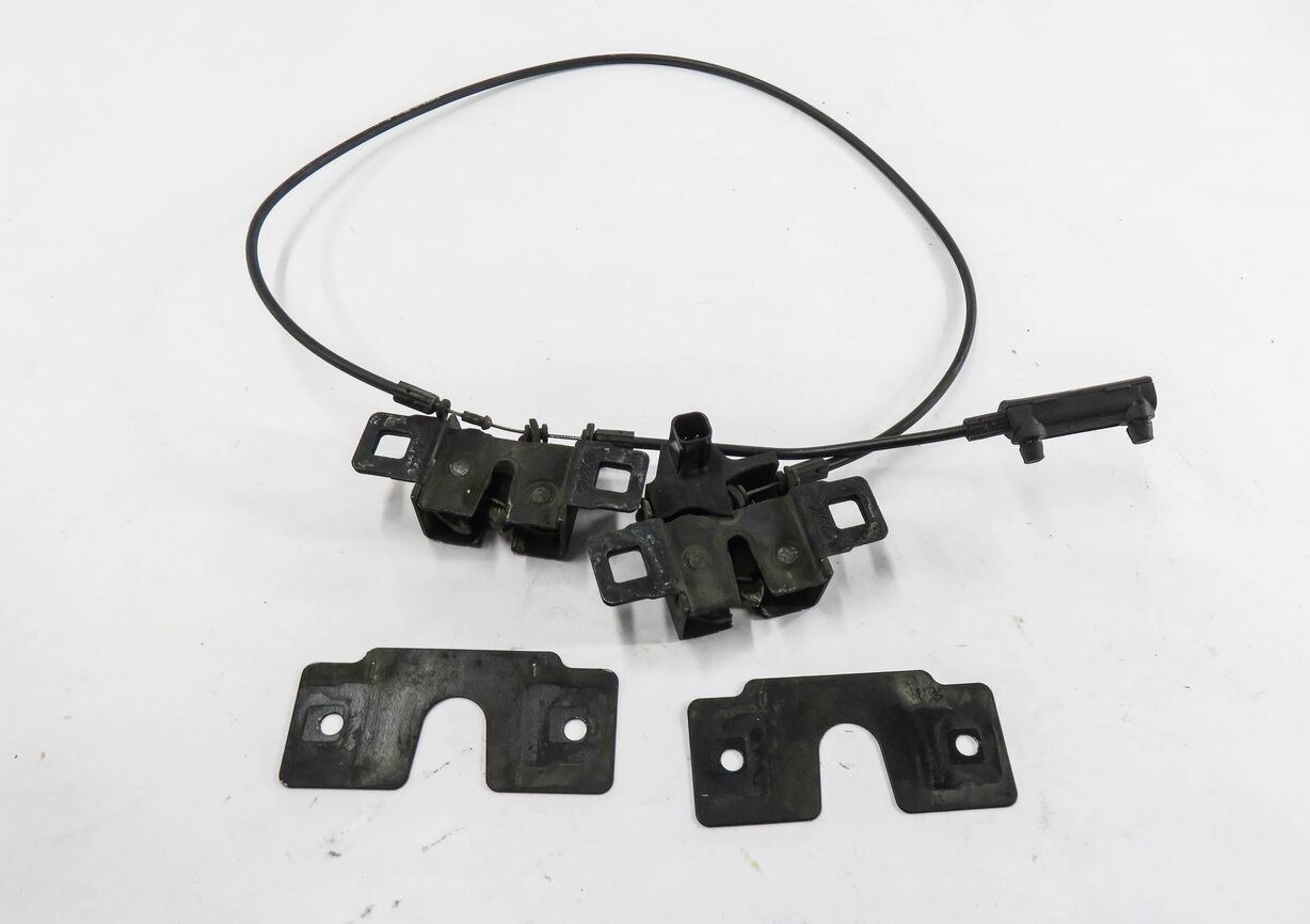 Thumbnail 2: 2012 RANGE ROVER SPORT (L320) FRONT LEFT & RIGHT LOWER HOOD LOCK LATCH SET-2