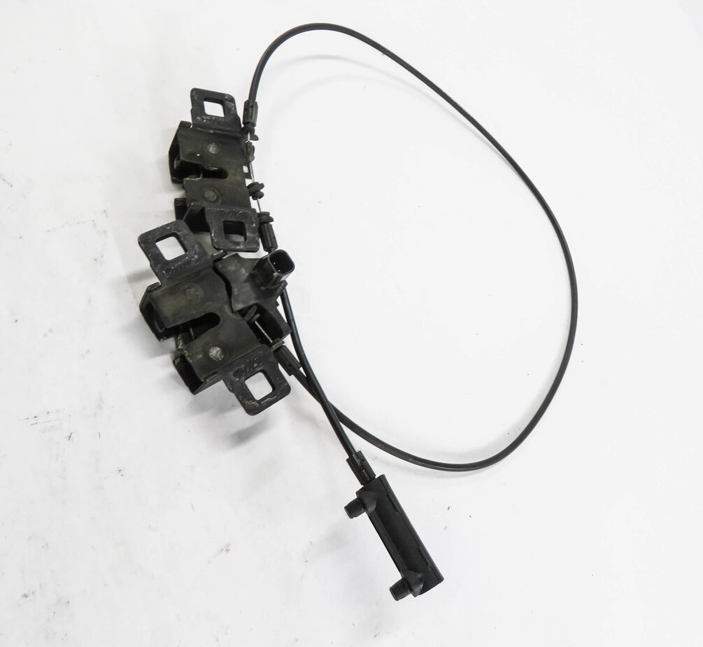 Thumbnail 5: 2012 RANGE ROVER SPORT (L320) FRONT LEFT & RIGHT LOWER HOOD LOCK LATCH SET-2