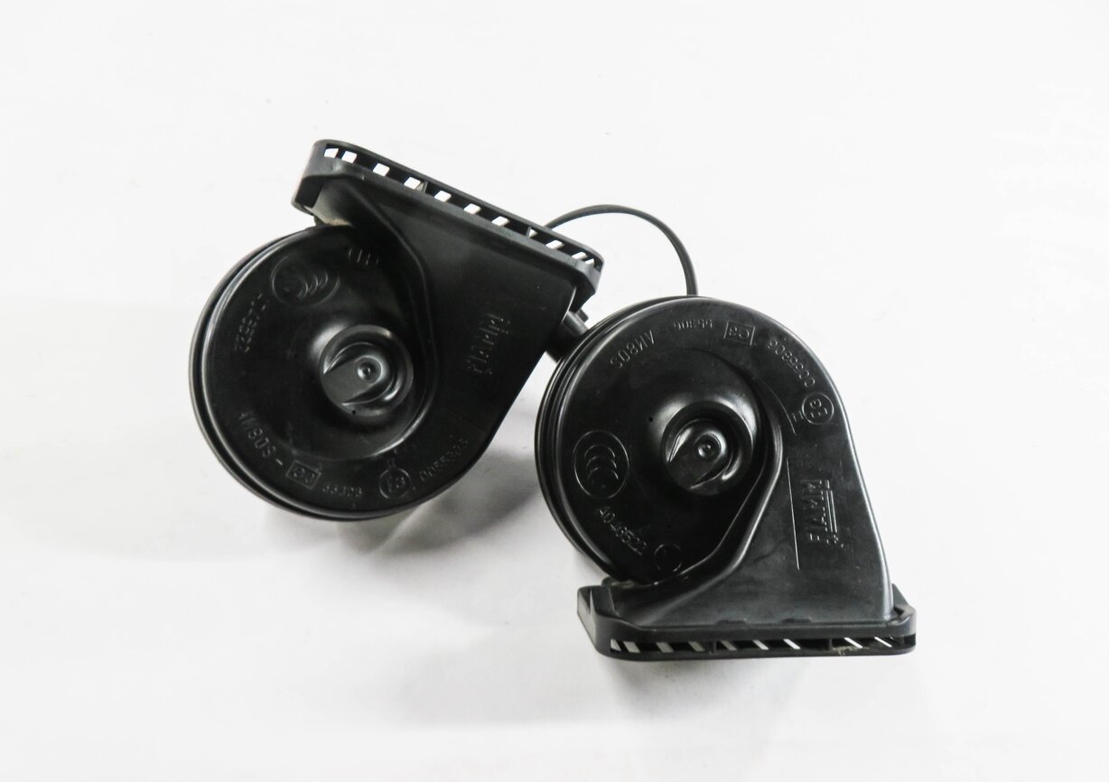 Thumbnail 2: 2010-2016 RANGE ROVER SPORT / LR4 HIGH & LOW TONE SAFETY HORN SET-2