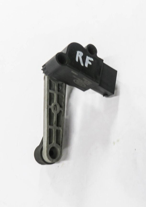 Thumbnail 3: 2012 RANGE ROVER SPORT (L320) RIGHT FRONT SUSPENSION HEIGHT LEVEL SENSOR