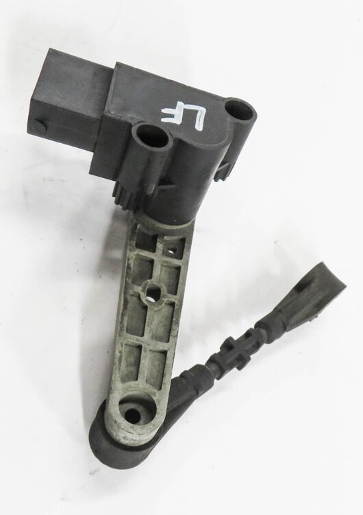 Thumbnail 4: 2012 RANGE ROVER SPORT (L320) LEFT FRONT DRIVER SUSPENSION HEIGHT LEVEL SENSOR