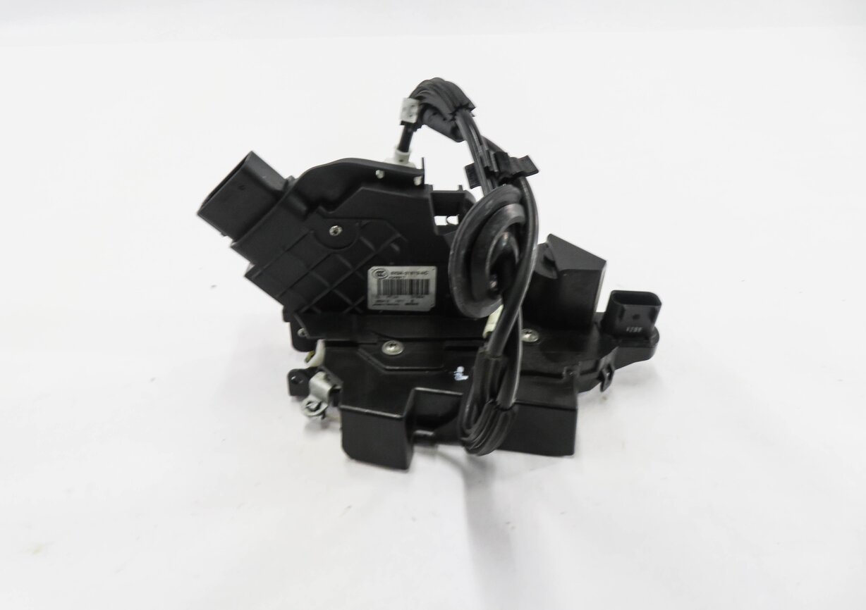 Thumbnail 2: 2010-2019 RANGE ROVER SPORT (L320) EVOQUE LR4 LEFT FRONT PASSIVE DOOR LATCH