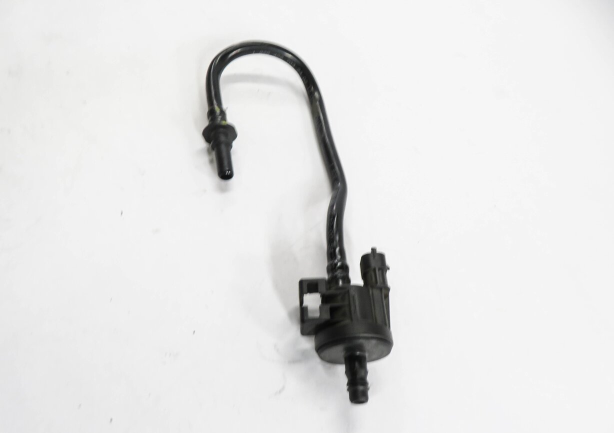 Thumbnail 3: 2012 RANGE ROVER SPORT (L320) 5.0L AJ133 V8 ENGINE - FUEL VAPOR PURGE VALVE